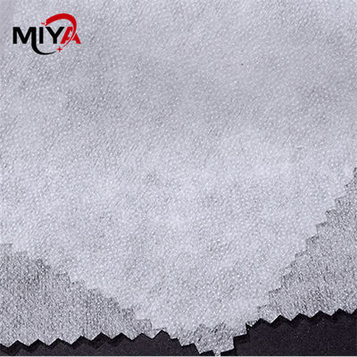 Interlining de poliéster de 36-60 polegadas / interlining não tecido para interfacing de vestuário