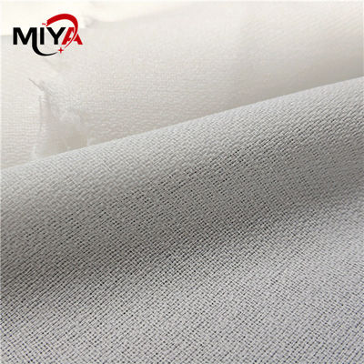 Ligação forte macia entrelinhando kejme'noykejme do poliéster de Stitchable/bens do algodão para matérias têxteis da casa